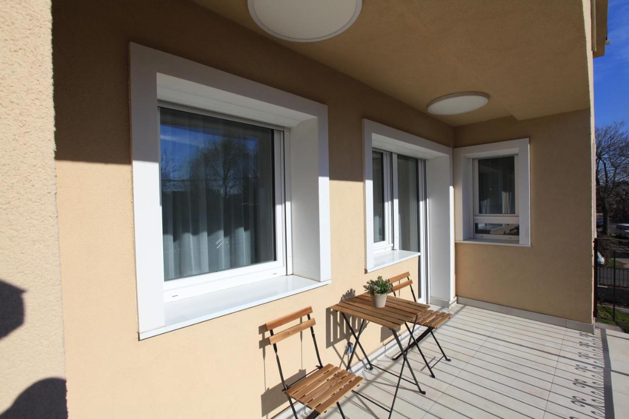 Paskal-Lux Apartments With Free Parking And Ac Budapest Exterior foto