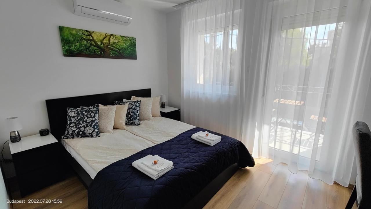 Paskal-Lux Apartments With Free Parking And Ac Budapest Exterior foto